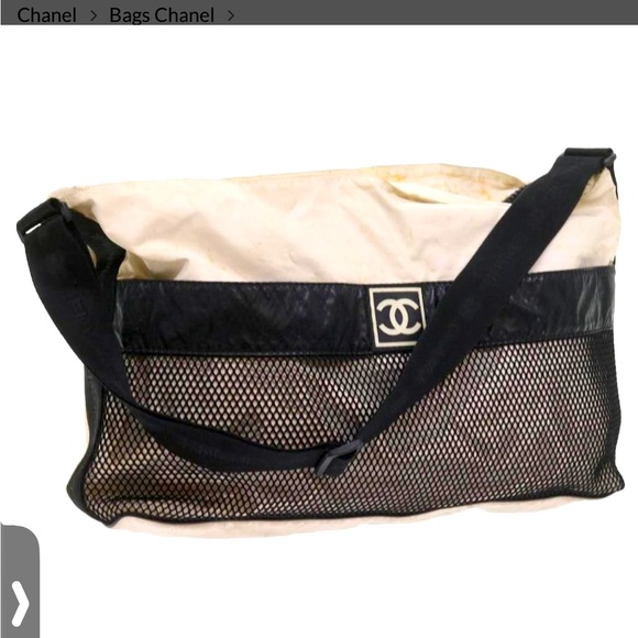 CHANEL Handbags - Chanel Jumbo Logo Travel
 White  crackled  Polyurethane Messenger Bag